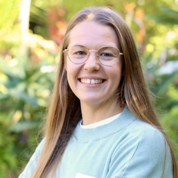 Portrait of Robyn Derwin, clinical psychologist at rehab clinic in South Africa.